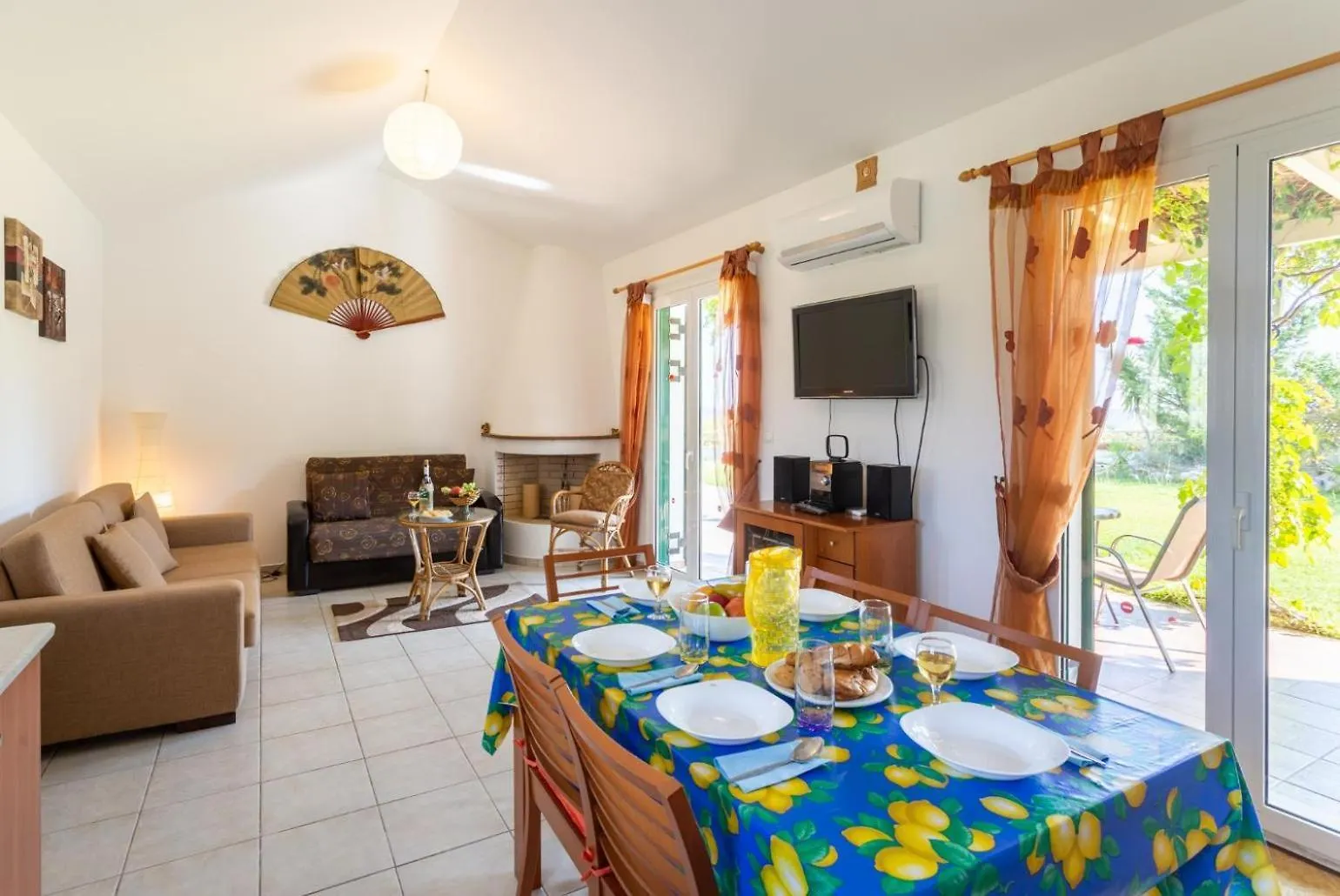 Villa Melissa Poros   Poros (Kefalonia)